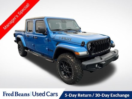 2024 Jeep Gladiator Willys Truck Crew Cab