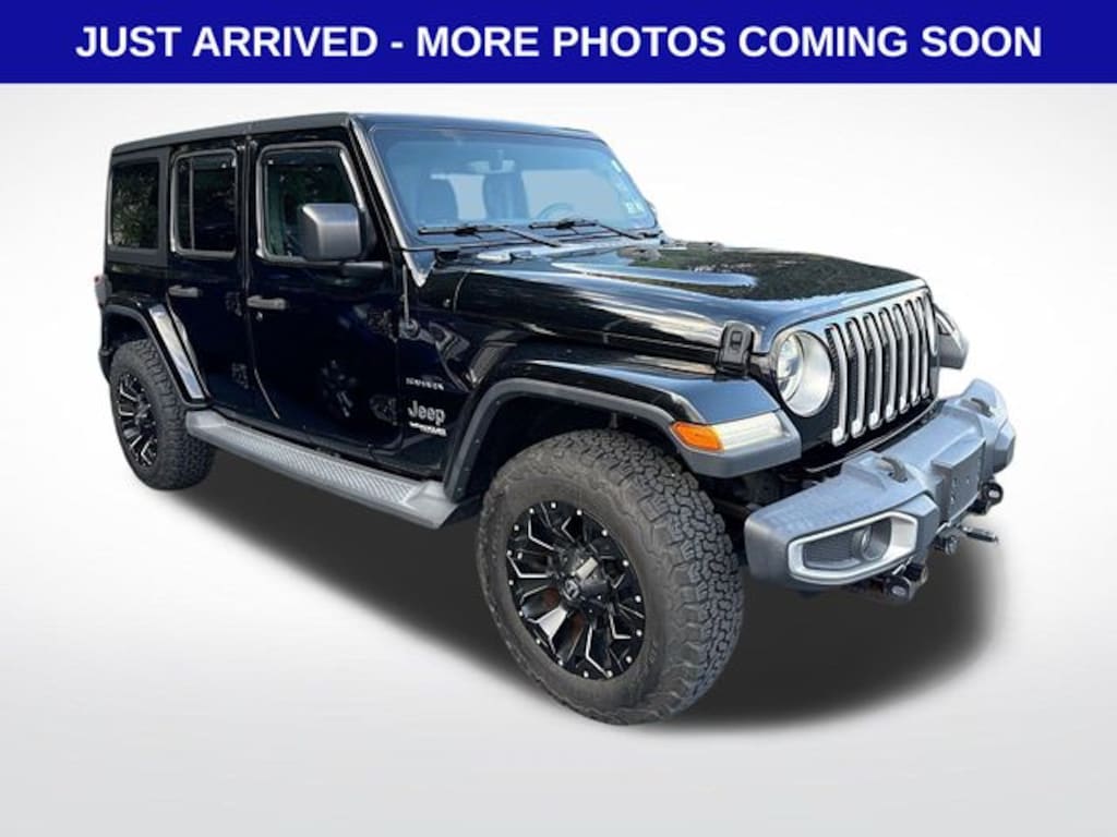 Used 2018 Jeep Wrangler Unlimited Sahara SUV