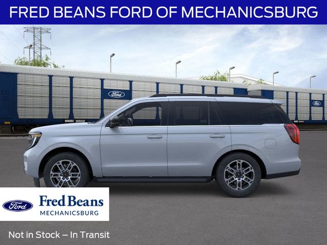 2025 Ford Expedition photo 4