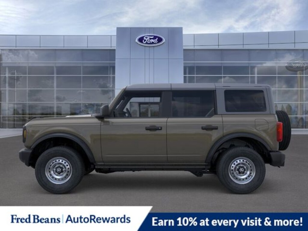 New 2025 Ford Bronco Base SUV