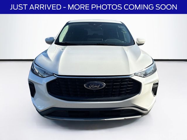 2023 Ford Escape Active photo 2
