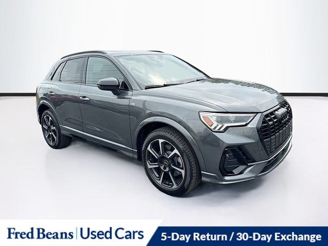 2025 Audi Q3 45 TFSI S Line Premium Plus quattro's photo
