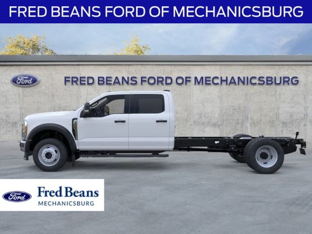 New 2025 Ford F-450 Chassis XL Truck Crew Cab