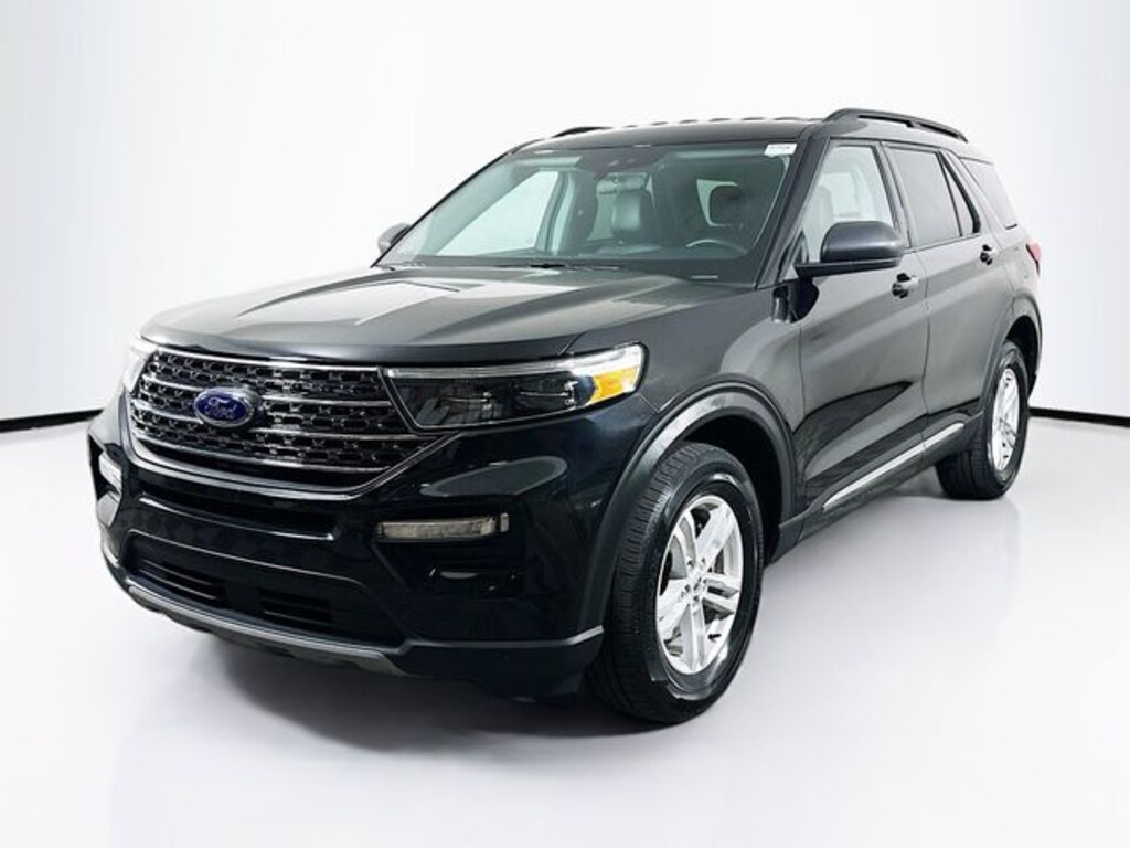 Used 2024 Ford Explorer XLT SUV