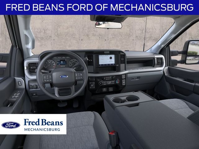 2026 Ford F-350 Super Duty XL - Photo 11