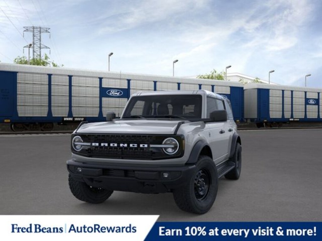 New 2026 Ford Bronco Outer Banks SUV