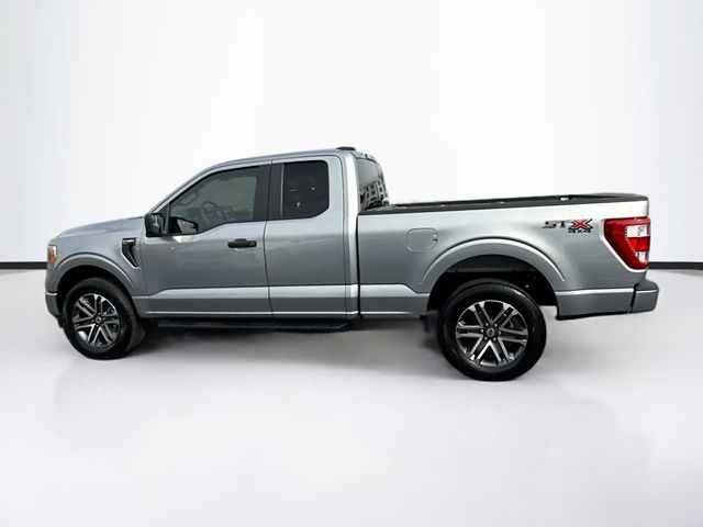 2022 Ford F-150 XL photo 4