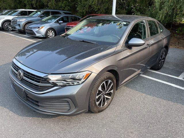 2024 Volkswagen Jetta 1.5T S photo 2
