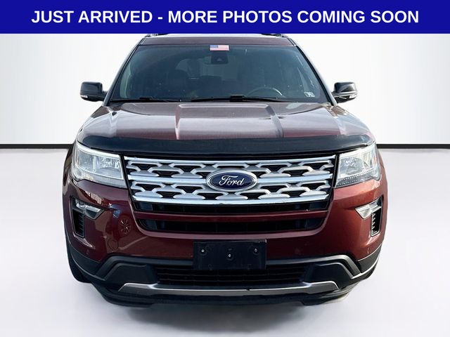 2018 Ford Explorer XLT photo 2