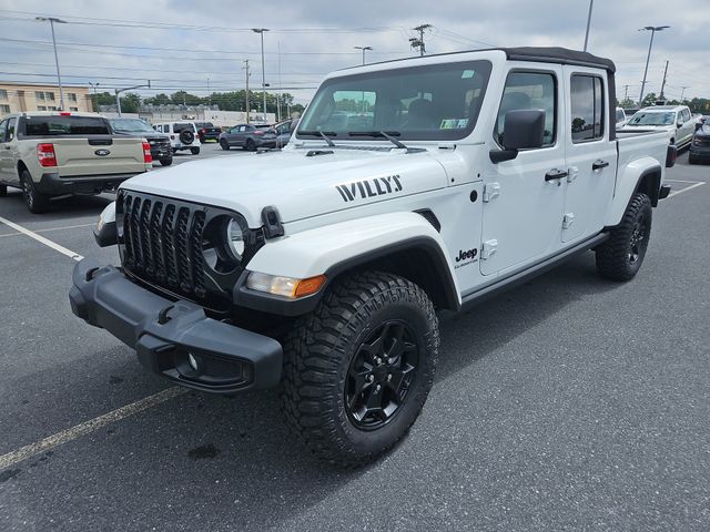 2021 Jeep Gladiator Willys photo 2