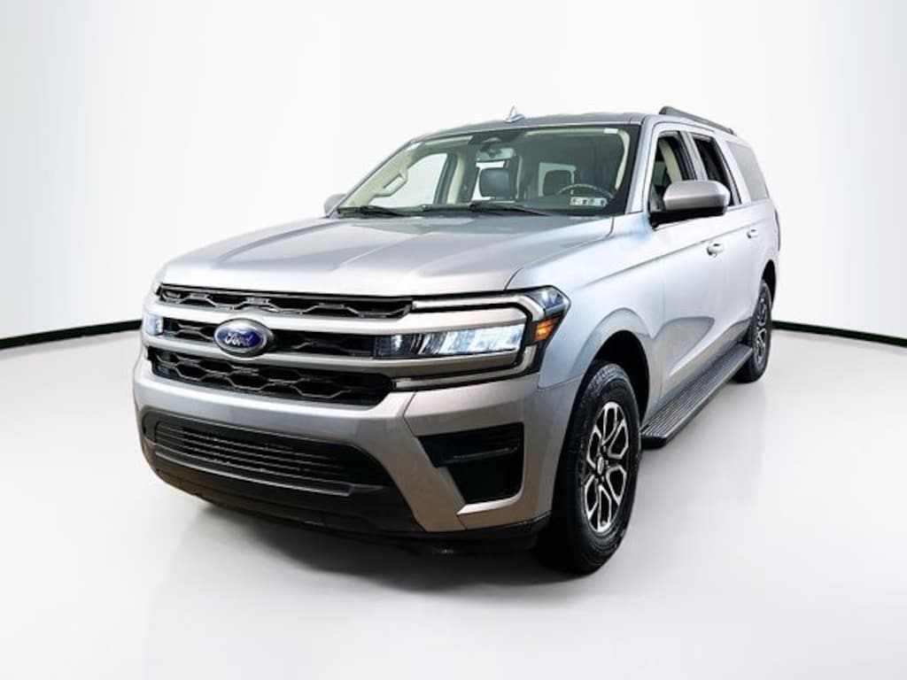 Used 2024 Ford Expedition Max XLT SUV