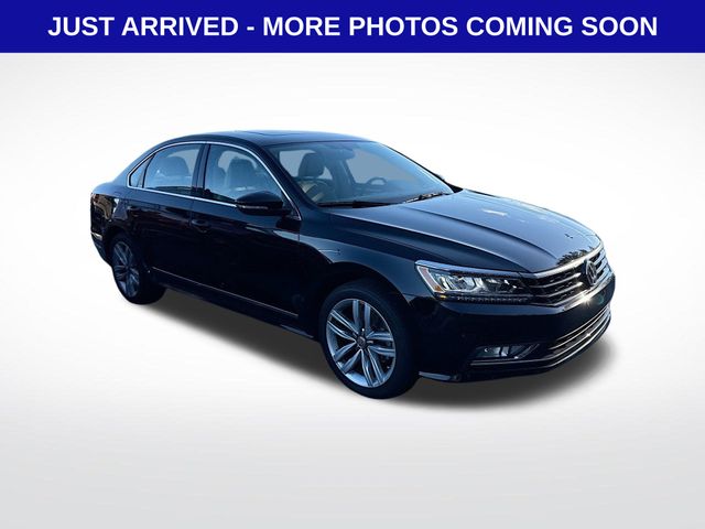 2016 Volkswagen Passat SEL