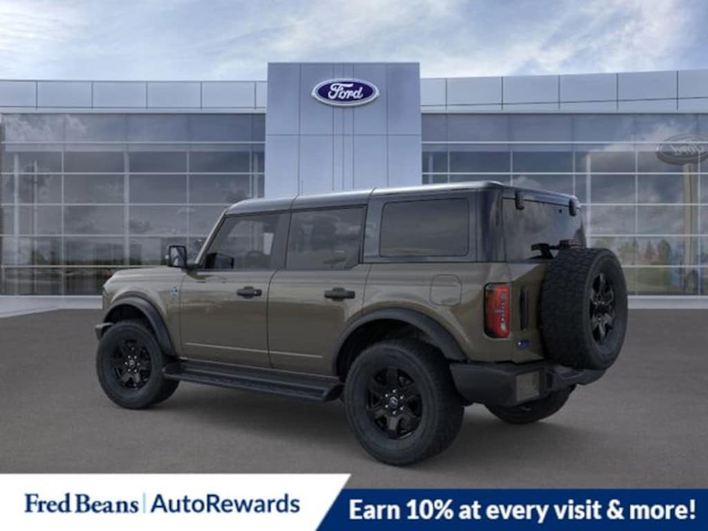 New 2025 Ford Bronco Outer Banks SUV