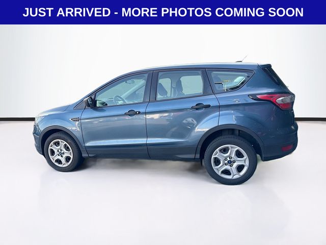 2018 Ford Escape S photo 3
