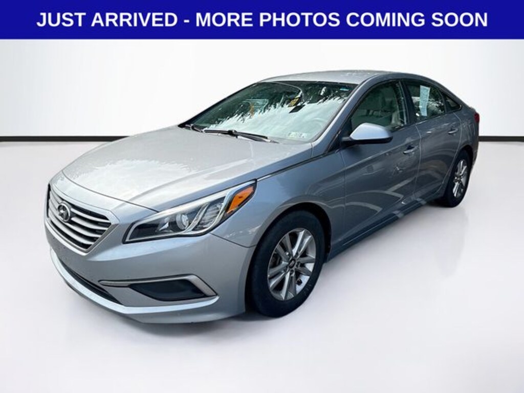 Used 2016 Hyundai Sonata SE Sedan