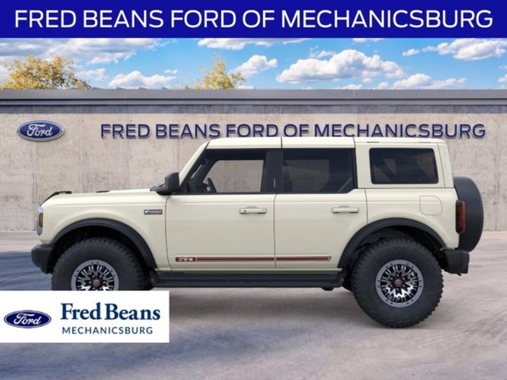 New 2026 Ford Bronco Outer Banks SUV