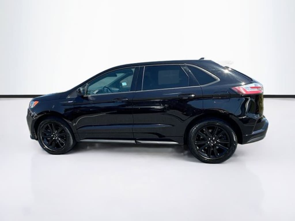 Used 2024 Ford Edge ST Line SUV