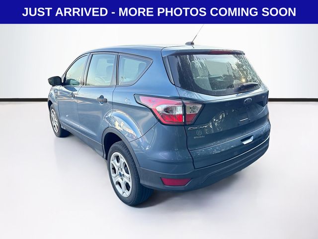 2018 Ford Escape S photo 4