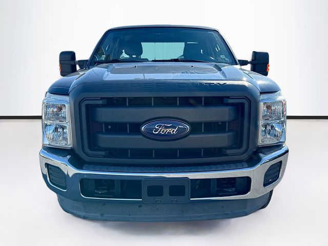 2013 Ford F-250 photo 2