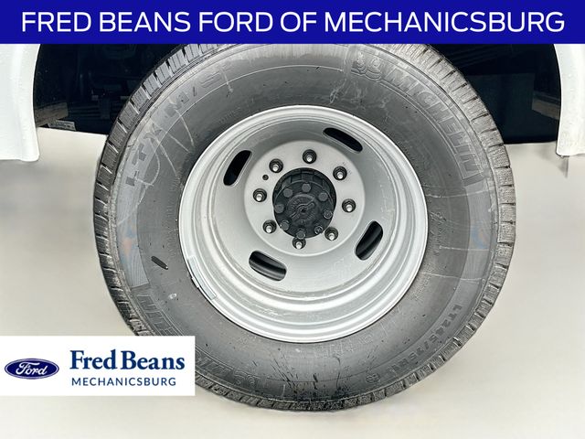 2026 Ford F-350 Super Duty Chassis Cab XL - Photo 23