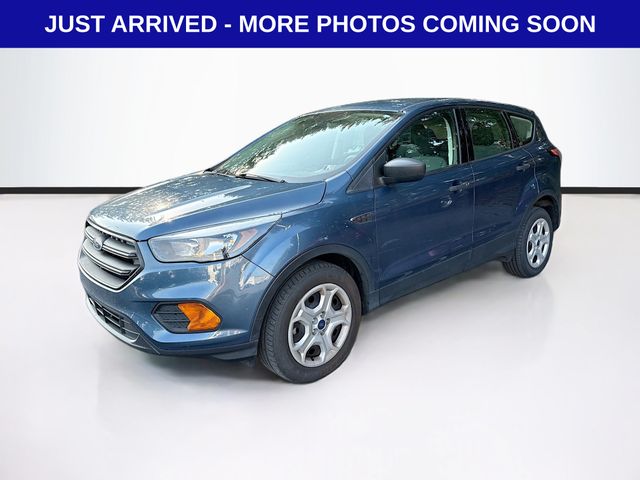 2018 Ford Escape S photo 2