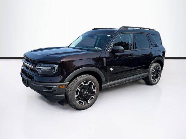2021 Ford Bronco Sport Outer Banks photo 3