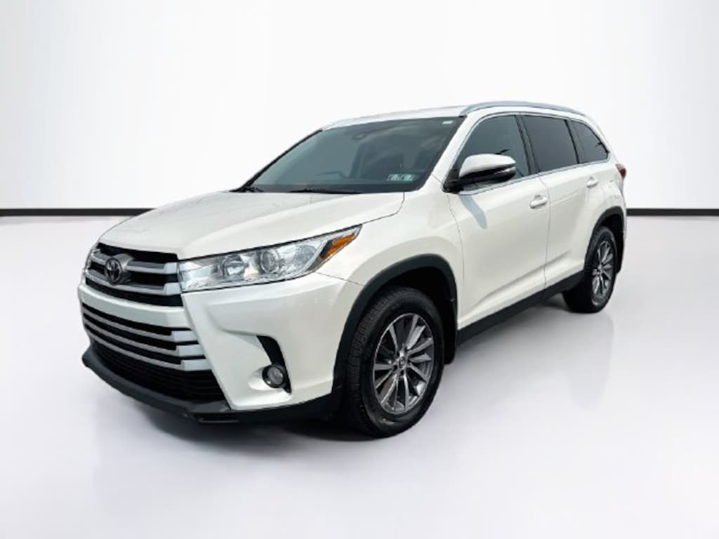 Used 2019 Toyota Highlander XLE SUV