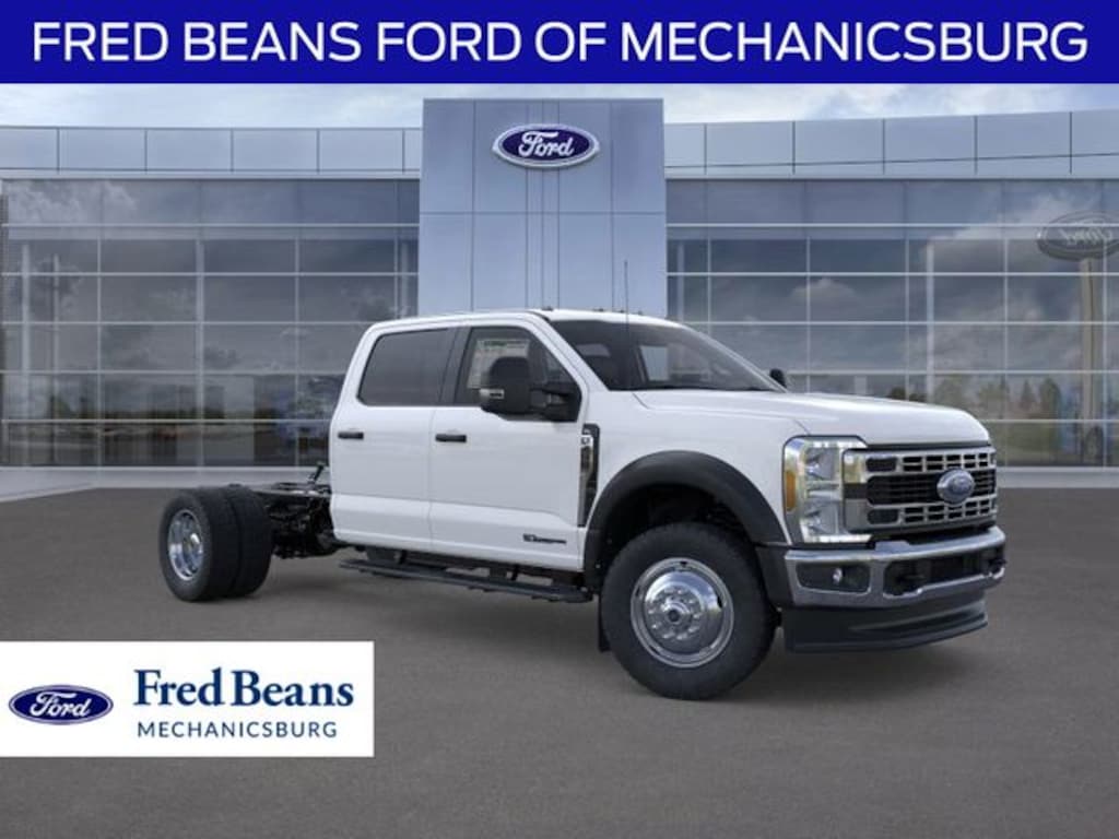 New 2025 Ford F-450 Chassis XL Truck Crew Cab