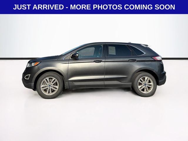 2016 Ford Edge SEL photo 4