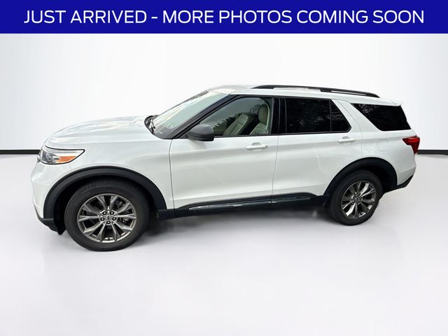 2020 Ford Explorer XLT photo 3
