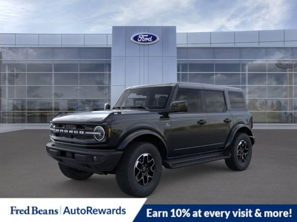 New 2026 Ford Bronco Outer Banks SUV