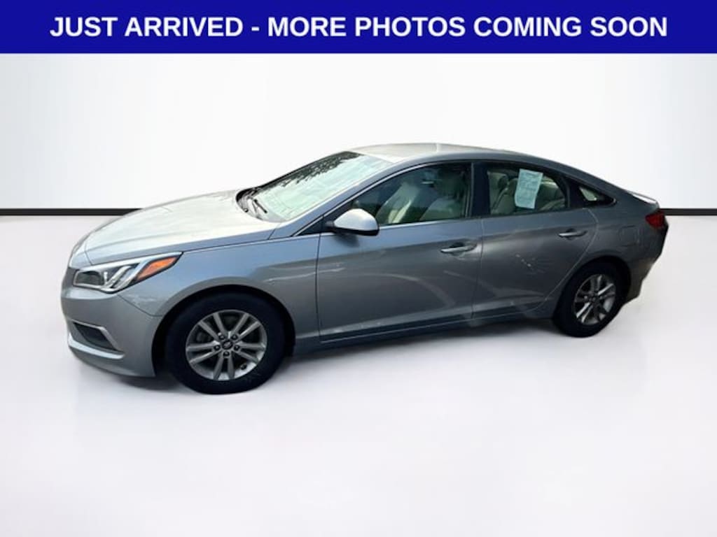 Used 2016 Hyundai Sonata SE Sedan