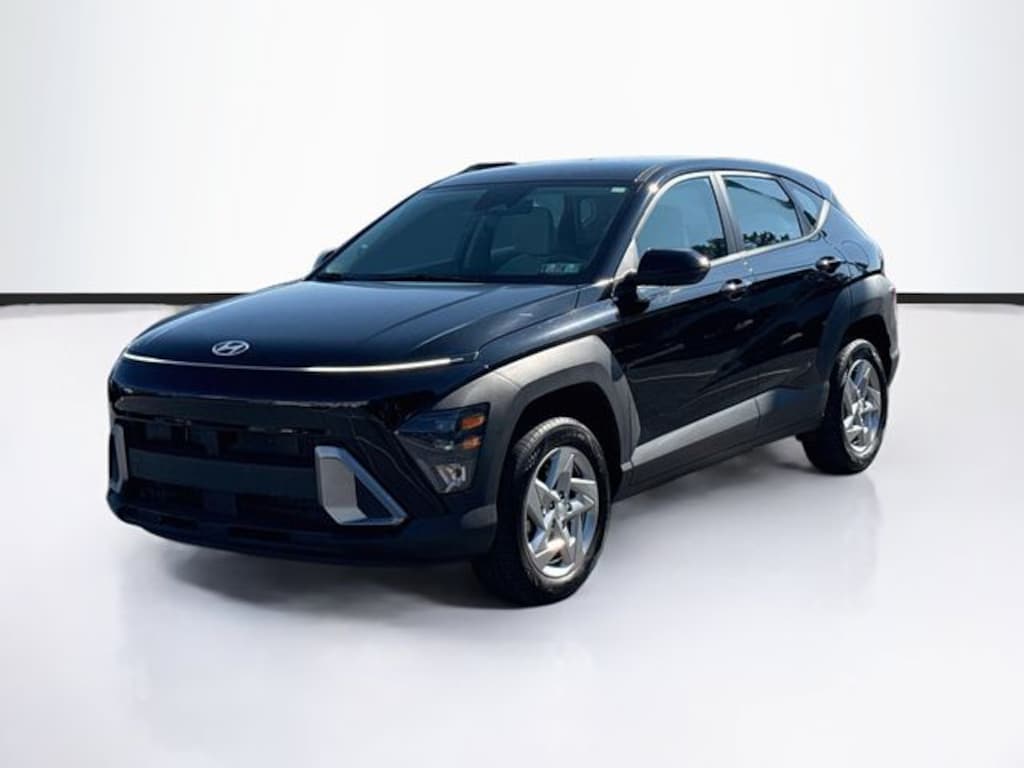 Used 2025 Hyundai Kona SE SUV