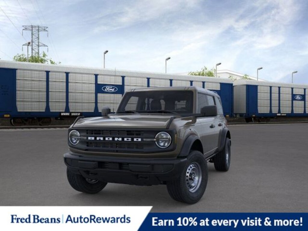 New 2025 Ford Bronco Base SUV