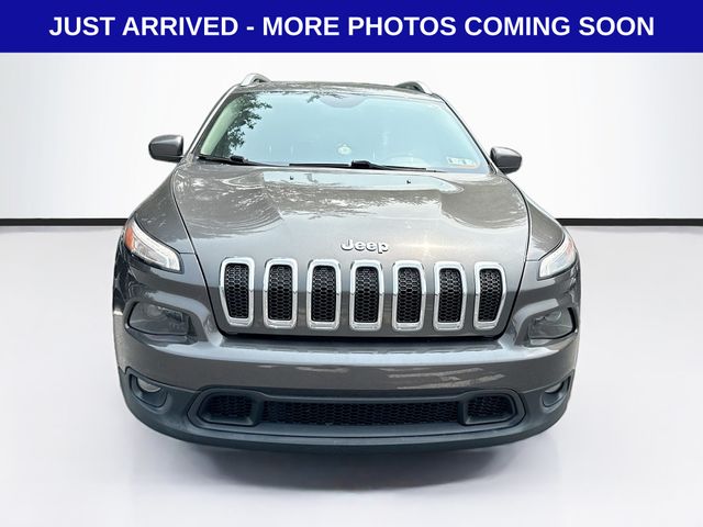 Used 2016 Jeep Cherokee Latitude with VIN 1C4PJMCB2GW318225 for sale in Washington, NJ