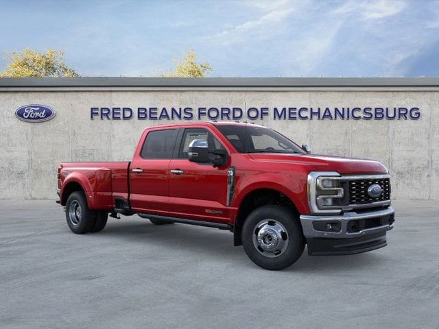 2026 Ford F-350 Super Duty Lariat's photo