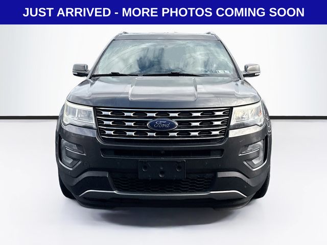 2017 Ford Explorer Limited photo 2