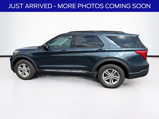 2022 Ford Explorer XLT photo 2