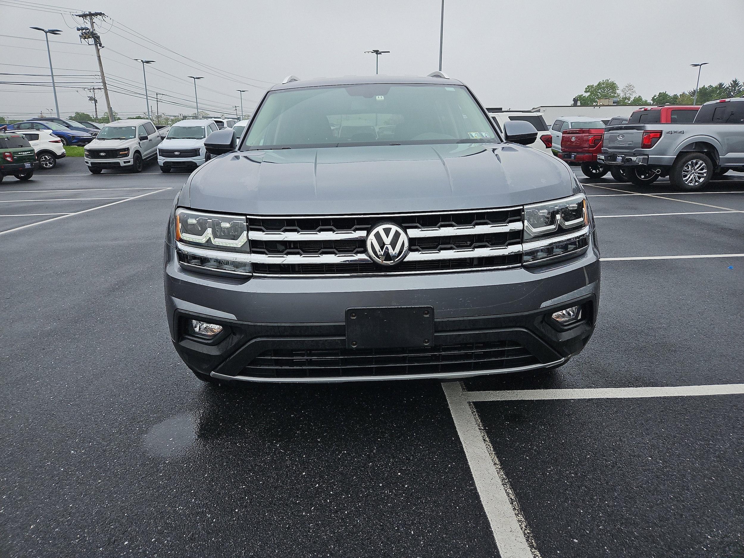 Used 2019 Volkswagen Atlas SE with VIN 1V2LR2CA8KC512298 for sale in Mechanicsburg, PA