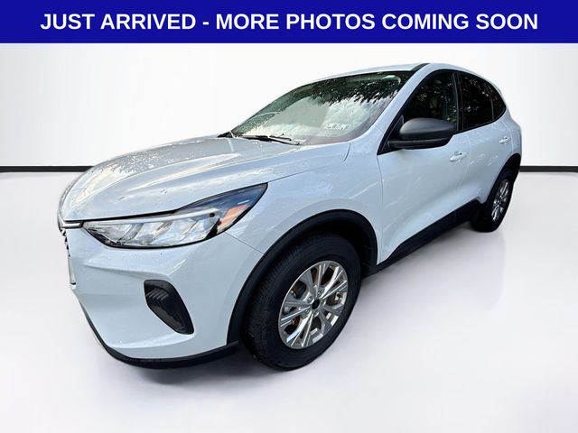2025 Ford Escape Active photo 3