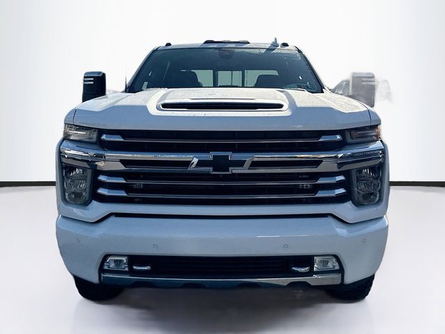 2020 Chevrolet Silverado 3500HD High Country photo 2