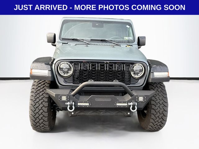 2024 Jeep Wrangler Willys photo 2