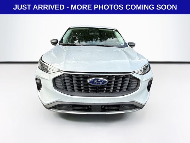 2025 Ford Escape Active photo 2