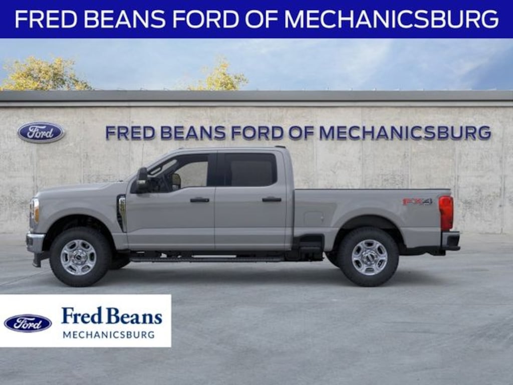 New 2026 Ford F-250 XLT Truck Crew Cab