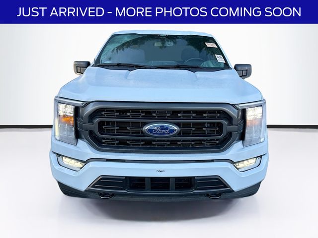2022 Ford F-150 XLT photo 2