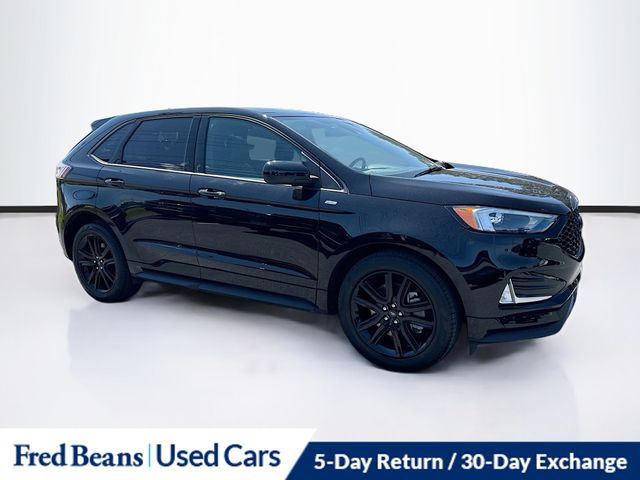 2024 Ford Edge SUV 