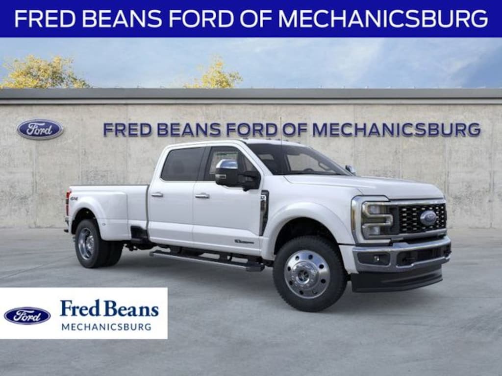 New 2026 Ford F-450 Lariat Truck Crew Cab