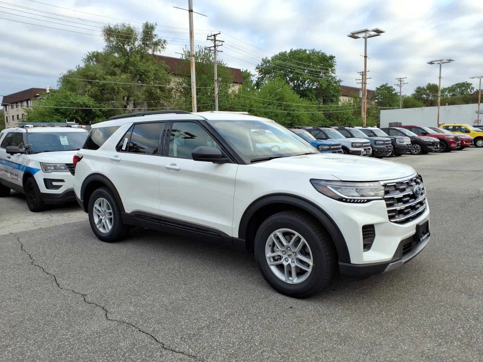 2026 Ford Explorer Active 4WD's photo