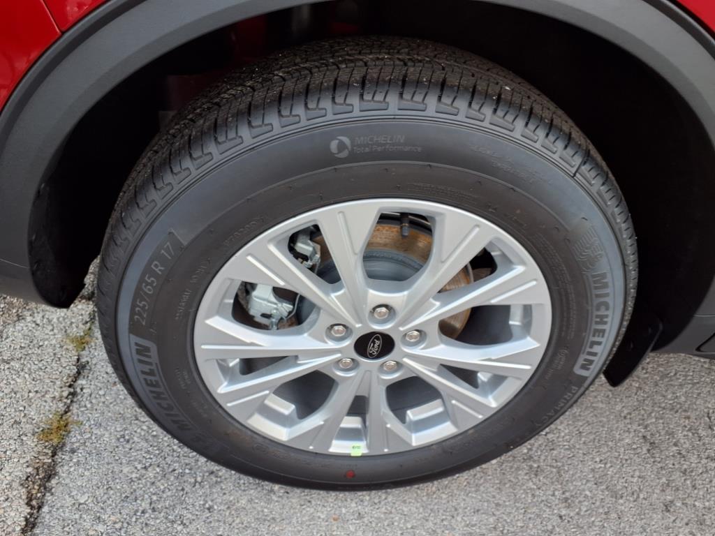 2025 Ford Escape Active photo 3