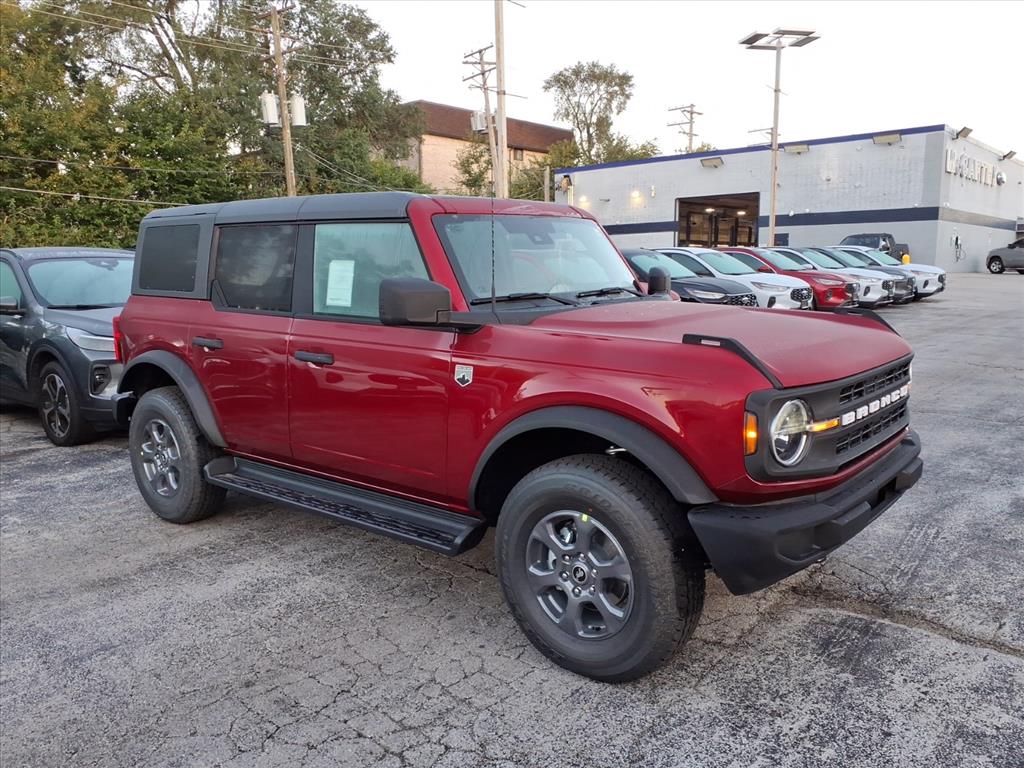 2025 Ford Bronco 4-Door Big Bend's photo